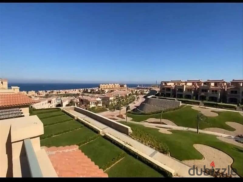 Twin-villa with an area of ​​400m fully finished + 200m garden for sale in La Vista 6 in Ain Sokhna, directly on the sea 7