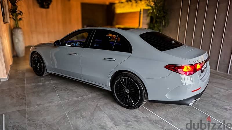 Mercedes-Benz E200 Amg 2024 6