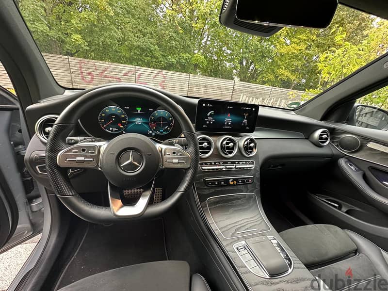 كسر زيرو GLC200 SUV AMG 4M ‘2022’ 39000KM 5