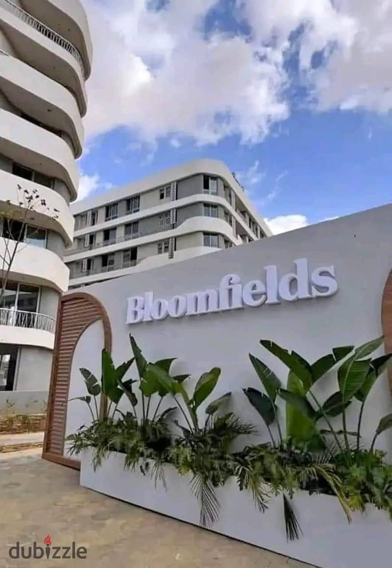 دوبلكس بروف للبيع متشطب بالكامل في كمبوند بلوم فيلدز من تطوير مصر Duplex 220m  Fully finished with Roof View Pool in BloomFields 4