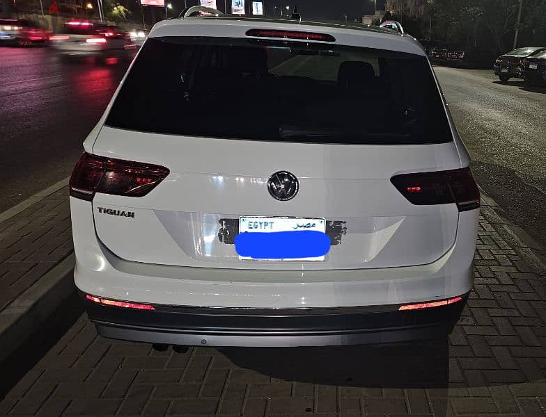 Volkswagen Tiguan 2018 1