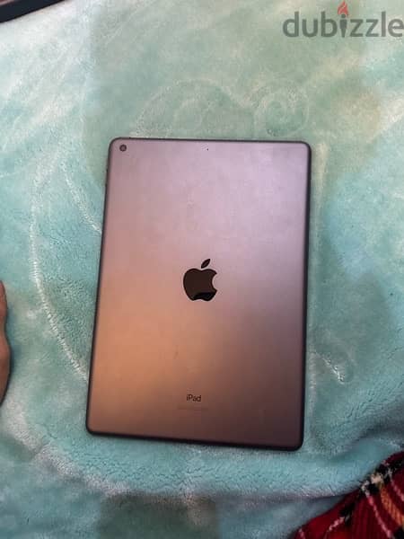 iPad 7 3