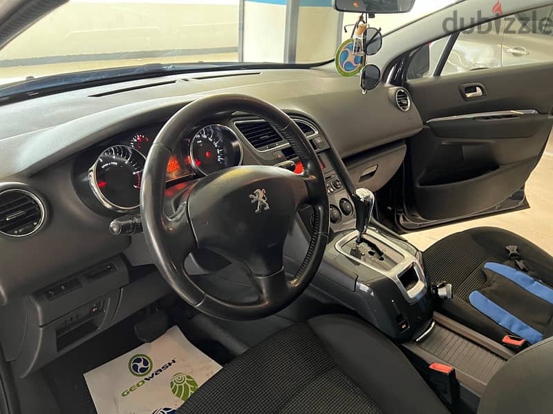 Peugeot 5008 2015 10