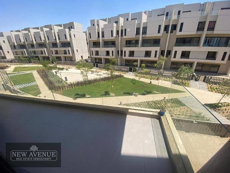 Luxurious upper duplex for sale in Al Burouj 8