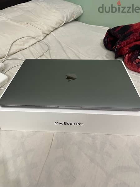 MacBook pro 2017 2