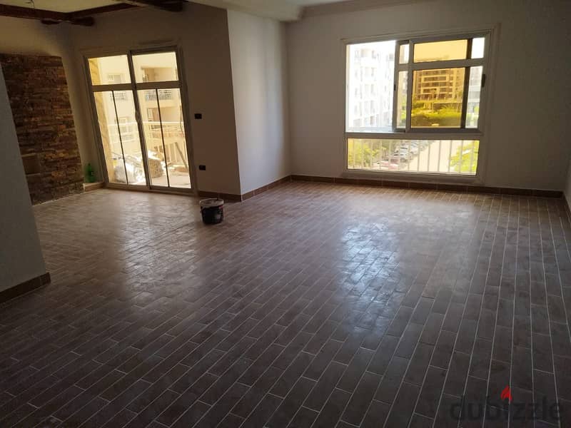 شقة للبيع في مدينتي موقع ممتاز جدا مساحتها 114 م / Apartment for sale in Madinaty, very excellent location, area of ​​114 square meters 6