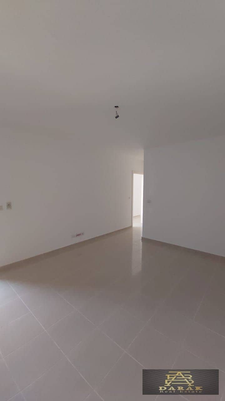 Prime apartment for rent in Madinaty, 140 sqm, garden view in B10, first occupancy with a clear southern exposure. 2