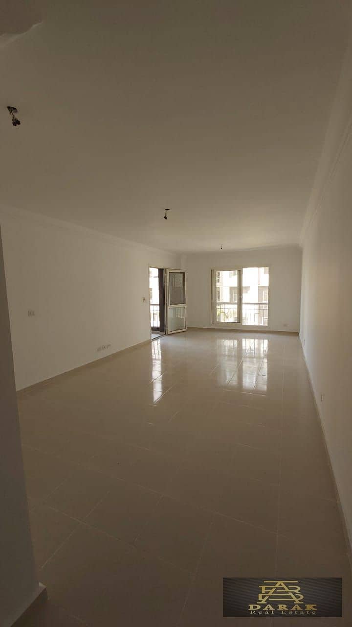 Prime apartment for rent in Madinaty, 140 sqm, garden view in B10, first occupancy with a clear southern exposure. 3