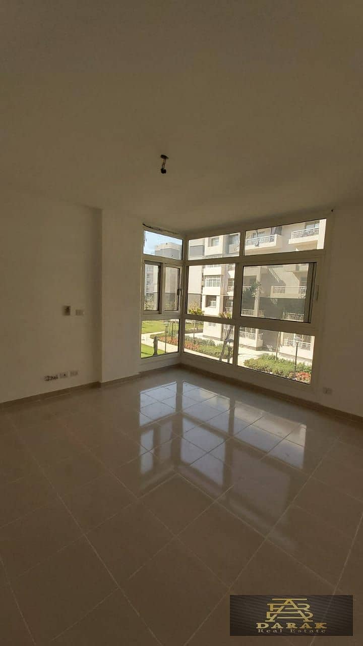 Prime apartment for rent in Madinaty, 140 sqm, garden view in B10, first occupancy with a clear southern exposure. 4