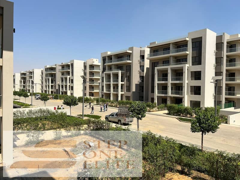 3-room apartment for sale in installments (immediate receipt), fully finished, in the heart of the Fifth Settlement 1