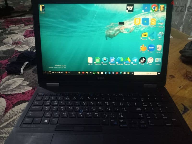 Dell latitude E5570 3