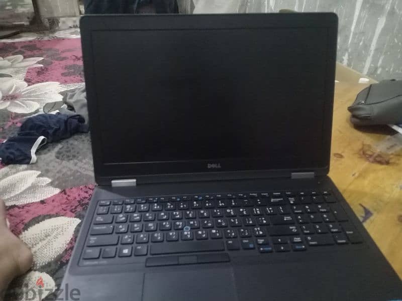 Dell latitude E5570 4