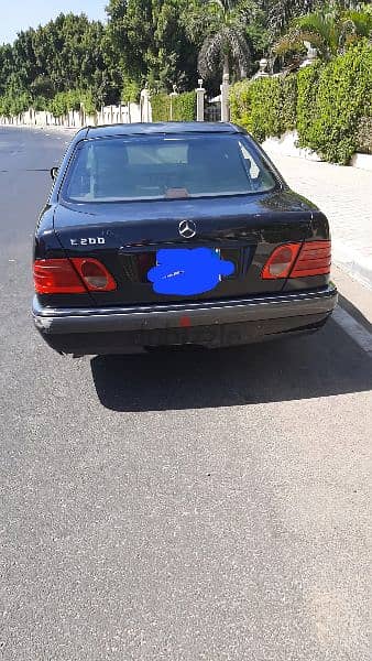 Mercedes-Benz E200 1998 1