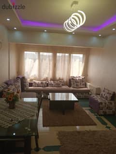 Apartment for sale in Sheikh Zayed, First District, for quick sale and a great location