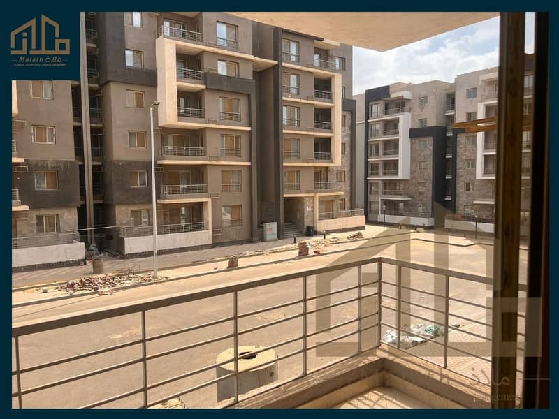 apartment for sale at dar masr elandalous under market price 0