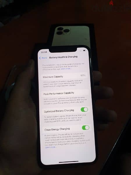 iphone 11pro   وتربروف الجهاز كسر زيرو بطارية   93 0