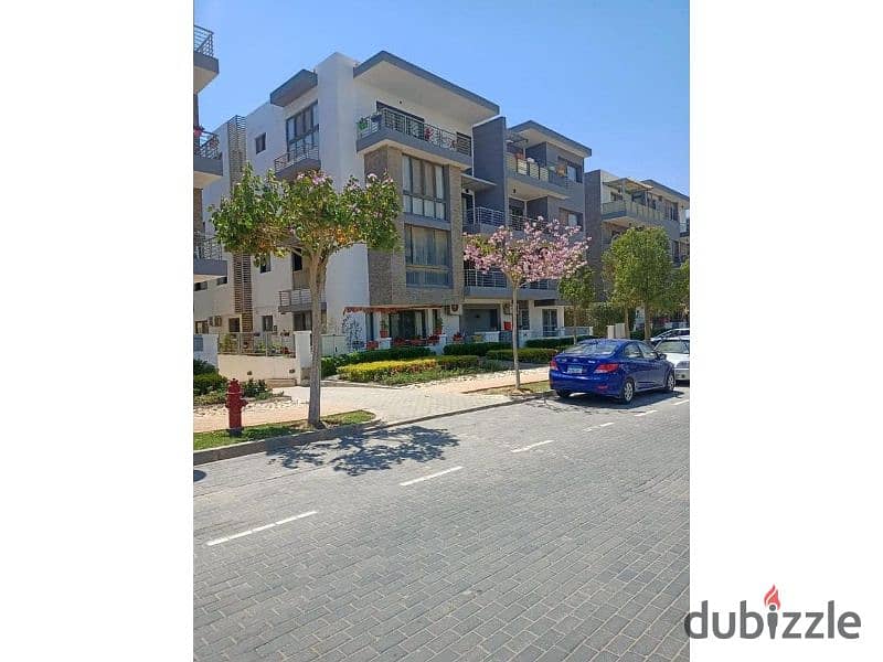 3-bedroom apartment for sale with a down payment of 1,220,000 EGP in the heart of New Cairo 3