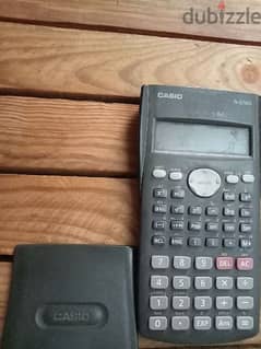 الة حاسبة Casio fx 82 MS 0