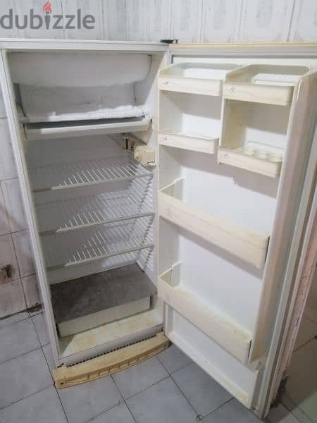 refrigerator 4