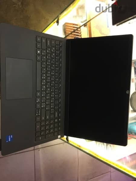 Dell vostro 3520 i5 1