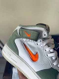 Nike