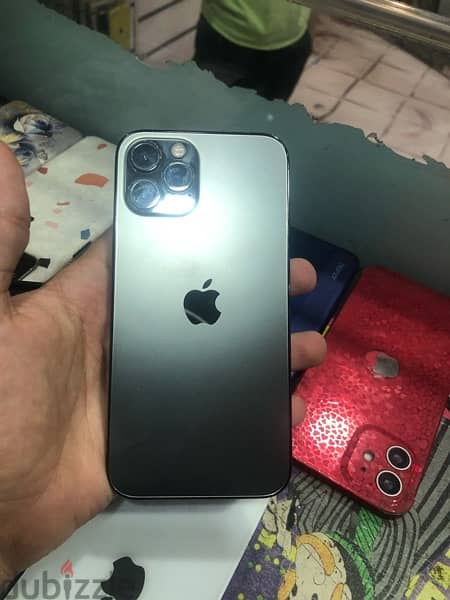 iphone 12 pro 512 ايفون ١٢برو مساحه 3