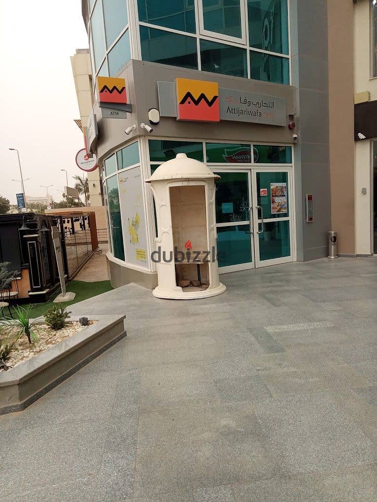 مكتب للايجار 128 متر متشطب سوبر لوكس في كارجو مول الشيخ زايد خلف سعودي ماركت - Kargo Mall Zayed 5