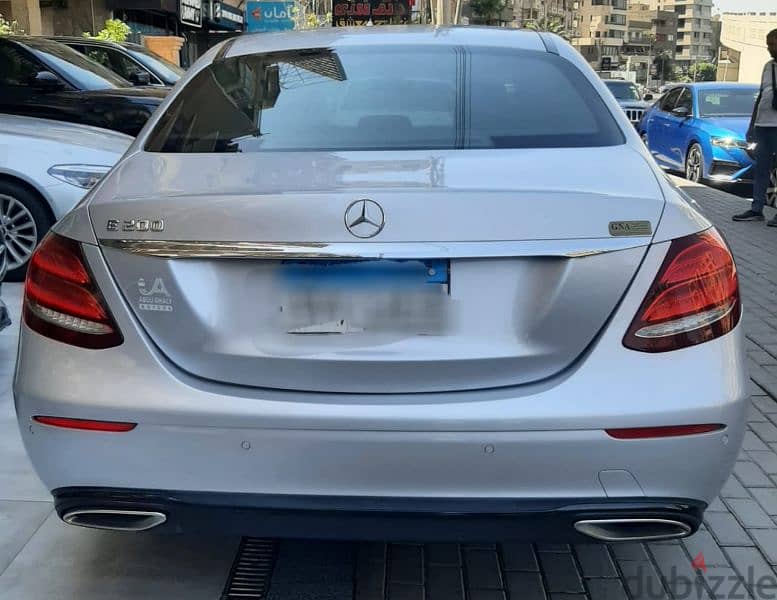 Mercedes E200 sport 2020 - مرسيدس فابريكا بالكامل حالة شاذة 2