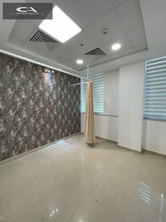 Clinic for rent 45 m finished and with air conditioners close to Air Force Hospital in the Fifth Settlement