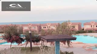 With a down payment of 400 thousand own a 2bedroom chalet in the heart of Ain Sokhna & a 27% discount on cash_ overlooking the sea in_ TELAL EL SOKHNA