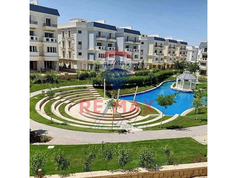 The largest apartment-Directly on Club Park 0