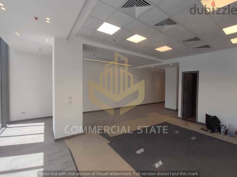 Finished Office at CFC for Rent 216m-مكتب جاهز للايجار في كايروفستفال 2