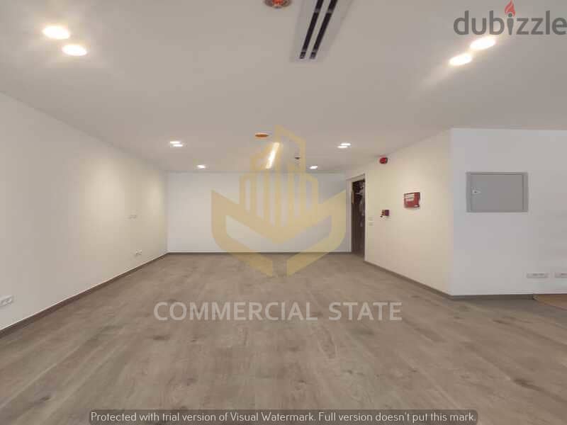 Finished Office at CFC for Rent 216m-مكتب جاهز للايجار في كايروفستفال 3