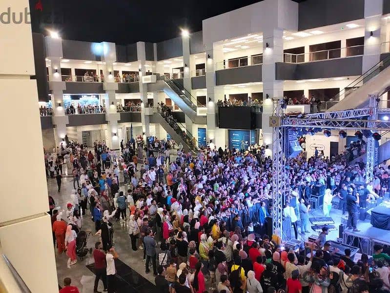 The last store, ground floor, in the largest mall in Shorouk, Value Mall, directly on the facade, 59 m + 55 outdoor space, suitable for a restaurant 6