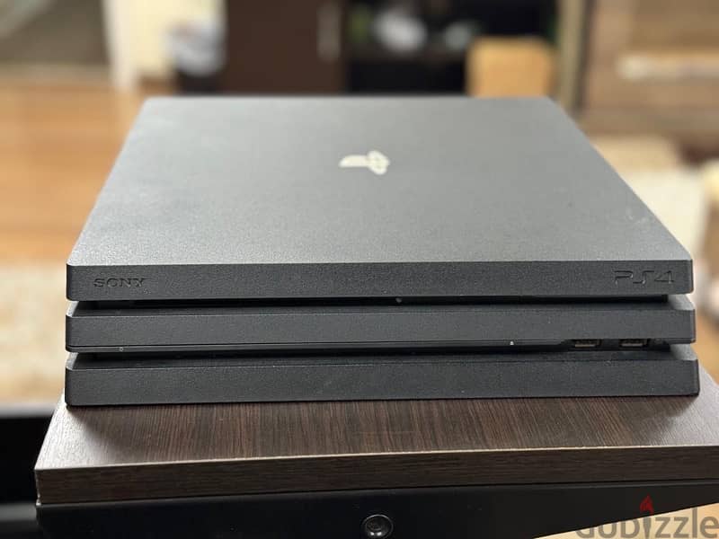 Ps4 Pro 1Tb 1