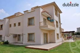 Twin House For Sale 235 Sqm Greens Compound El Sheikh Zayed Super Lux Finishing