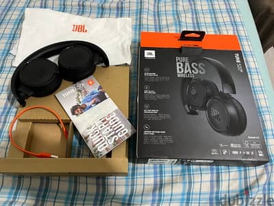 سماعهJBL 520BT  مستعمله خمس ايام يعتبر جديده