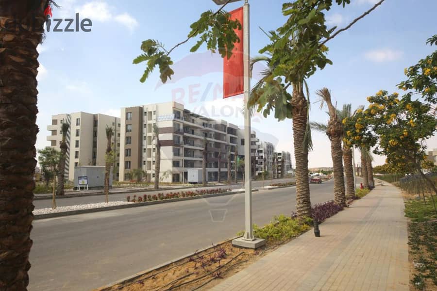 Apartment for sale (Palm Hills - New Cairo) 70 m 8