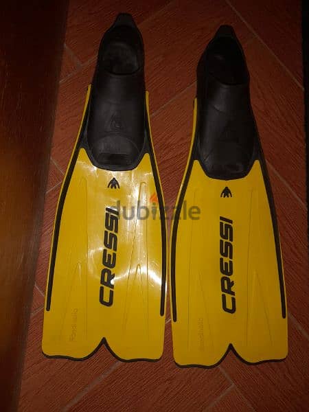 زعانف سباحة ٣٣_ ٣٤ Cressi swimming fins 0