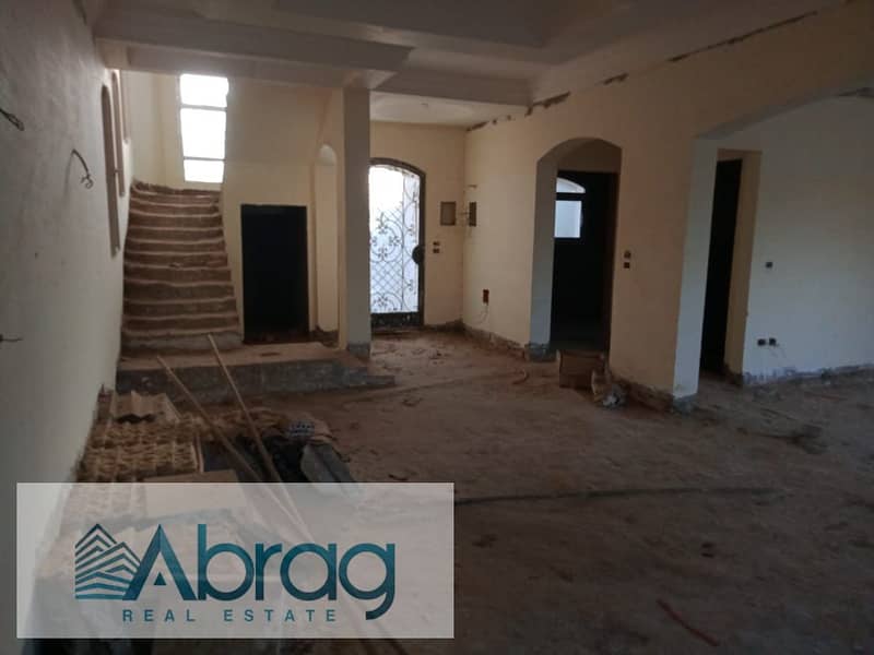 Twin house for sale in Al Woroud Compound, 6th of October, in front of Mall of Arabia 2