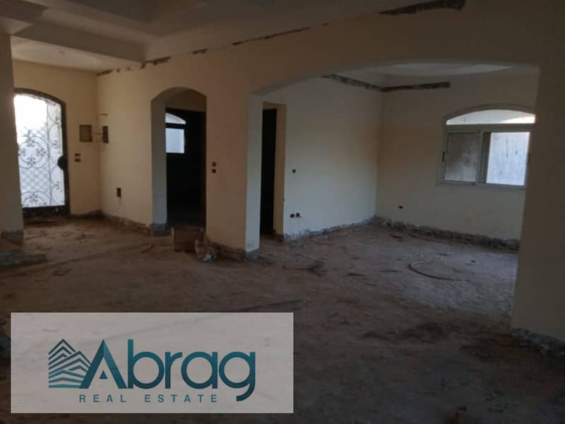 Twin house for sale in Al Woroud Compound, 6th of October, in front of Mall of Arabia 3