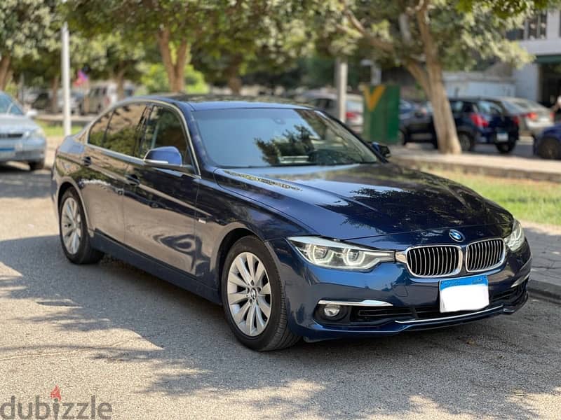 BMW 318 2018 luxury 3