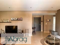 3-bedroom apartment for rent, furnished and air-conditioned, in Palm Parks October