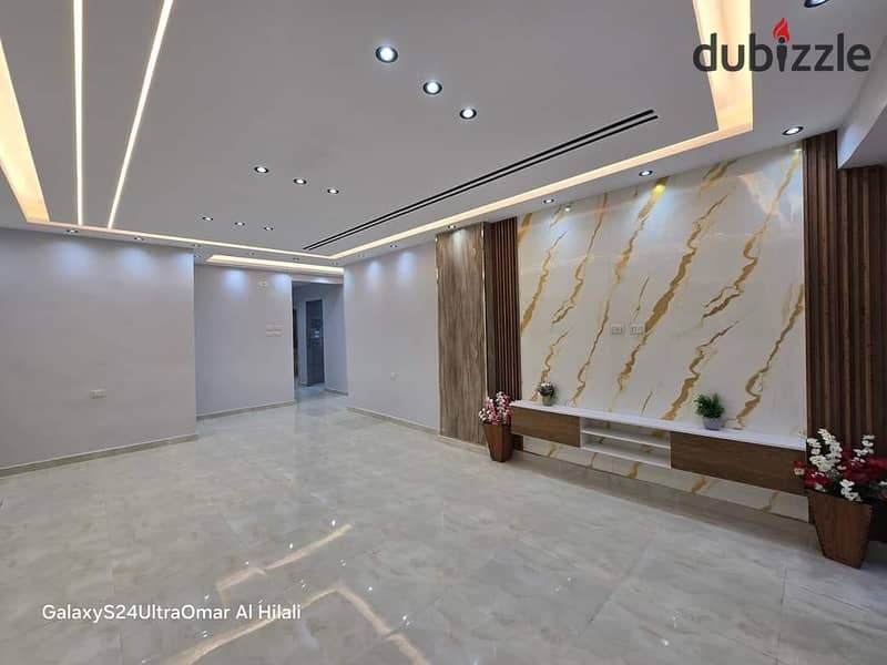 For sale 130m apartment in Via Compound in Sheikh Zayed in installments over 9 years للبيع شقة 130م فى كمبوند فيا مدينة الشيخ زايد بالتقسيط على 9سنوات 2