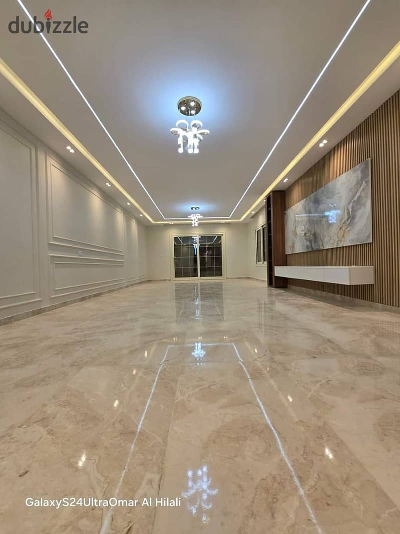 For sale 136m apartment fully finished with air conditioners in Marville Compound Sheikh Zayed للبيع شقة 136م متشطبة بالتكيفات فى كمبوند مارفيل زايد 3