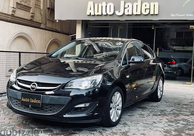 Opel Astra 2016 1