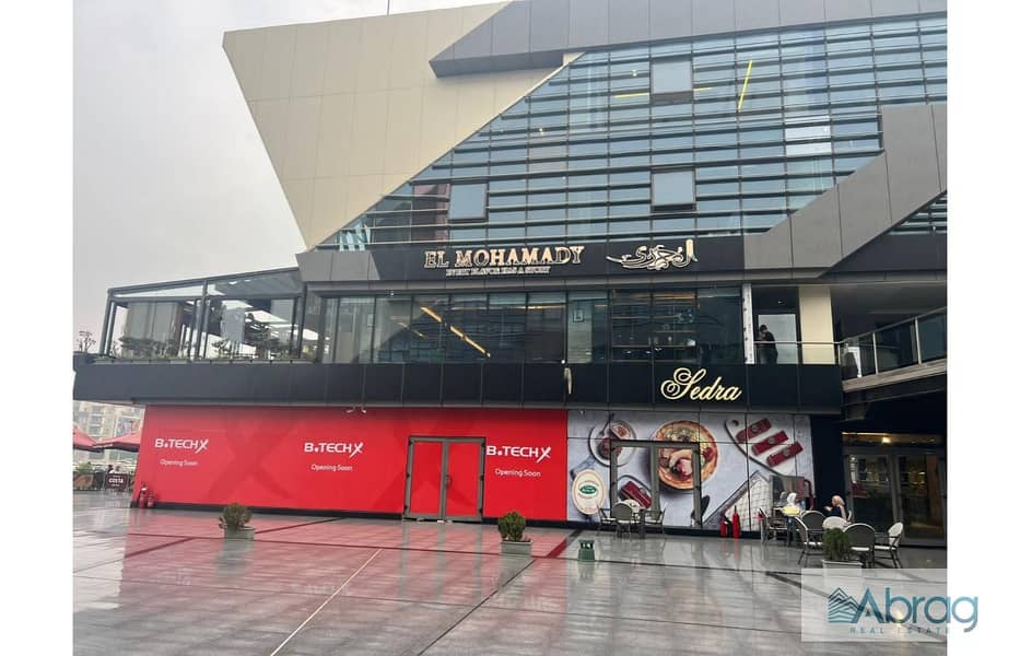 Shop 130m For Sale in The Gate Plaza El Sheikh Zayed immediate delivery DP 30% over 3 YRS 4