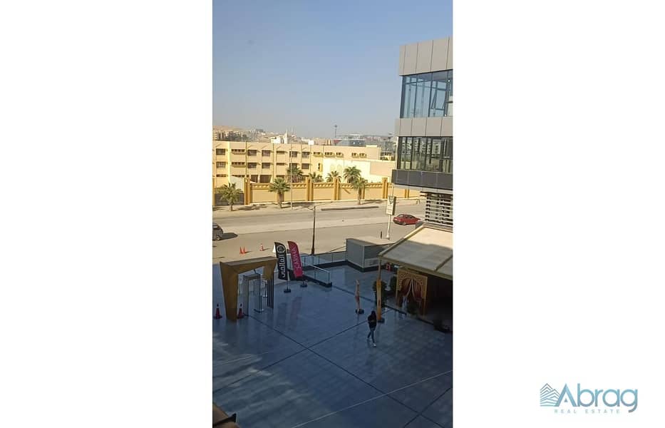 Shop 130m For Sale in The Gate Plaza El Sheikh Zayed immediate delivery DP 30% over 3 YRS 6