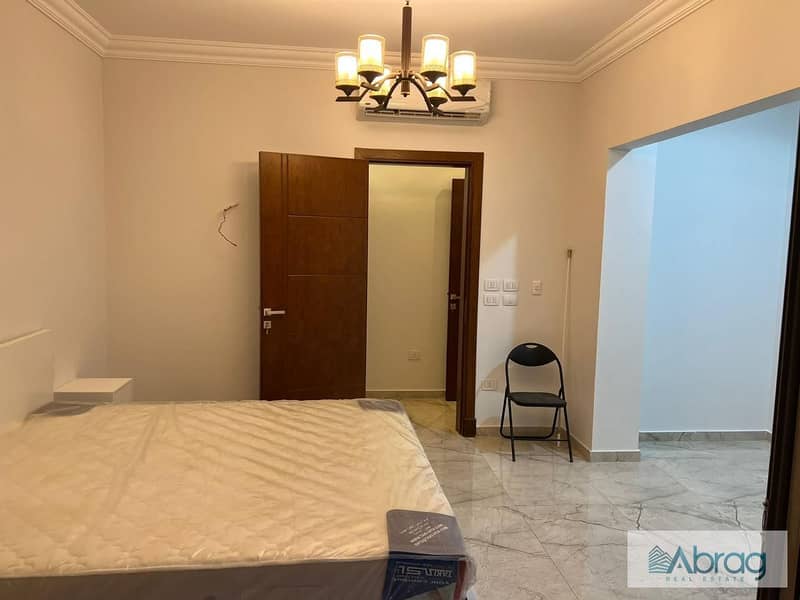 One-room ground apartment for sale, courtyard, furnished centers 7