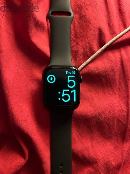 Apple Watch series 9 perfect condition 1